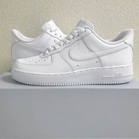 White High-quality Nike Air force Sneakers
