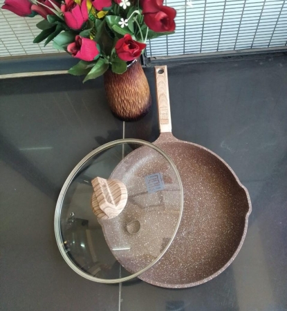 Frying pan with lid Granite coated size 28 cm