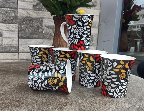 Elegantly designed set of 6 cups quality ceramic mugs