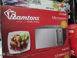 Ramtons Microwave RM458 Oven With a 20Liters Capacity