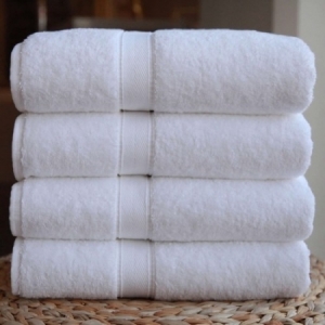 Polo plain white cotton towel Hotel towel 3ft by 5 ft