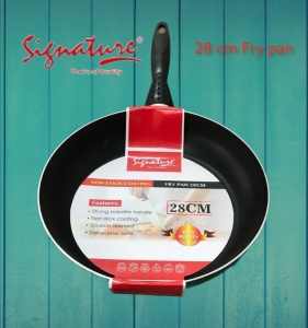Signature Non stick pan with 28cm diameter 