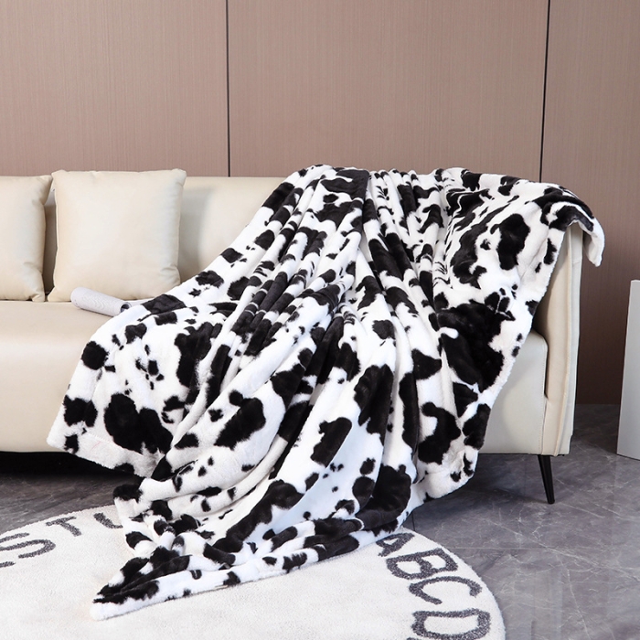 luxurias Black And white leopard print-Classy smooth shawl/fleece blanket