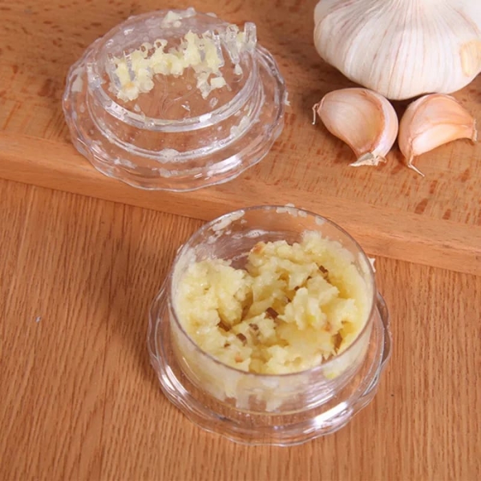 Minced Garlic Maker Mill Portable Garlic Crucher Kitchen Accessories Tool