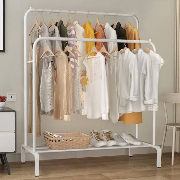 Stunning Double Pole Clothing Rack With Lower Storage Shelf for Boxes /Shoes Dimensions (L*W *H) 110 x 40 x 150cm sturdy and steady for hang your clothes and storage shoes and so on