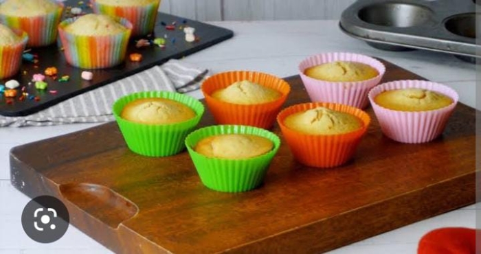Order 12pcs Lot 7cm Silicone Reusable Cake Molds Muffin Cupcake// Cup cake mold pack of 12 mixed colors without preference