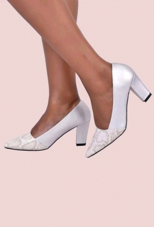 Snake skin patterned block heel pumps for ladies