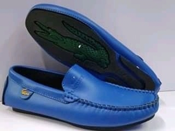 Casual Men leather blue shoes