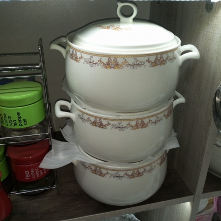 3 pieces White porcelain pots opal casserole dishes with lids