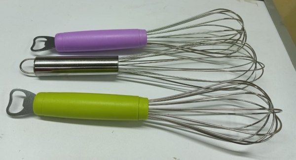 Hand whisk with plastic handle