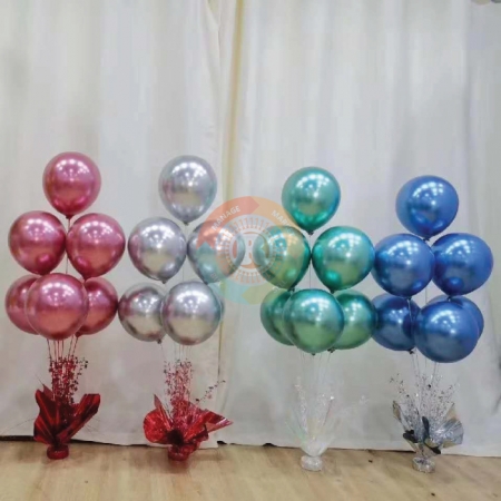 6 pcs Christmas coloured decor balls