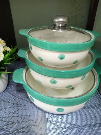 Green Dotted white 3pcs Set Ceramic Serving Bowl With Transparent Glass Cover