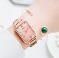 Stylish gift lady watch with a bracelet