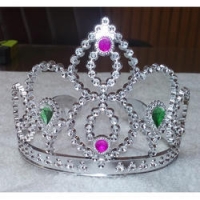 Silver queen tiara for girls