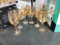 Set of 6 piece wine glasses