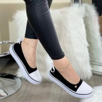 fancy white and black ladies rubber shoes 