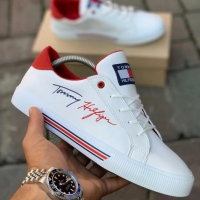 white Tommy Hilfiger Sneakers size:43/44