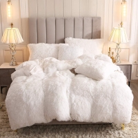 White Faux Fur Velvet Fluffy Bedding High Quality Beddings 6pcs including 4 pillowcases 1 Fleece bedsheets 1 Fluffy velvet Duvet