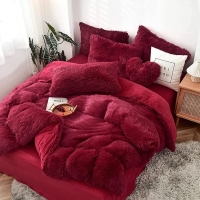 Maroon Faux Fur Velvet Fluffy Bedding High Quality Beddings 6pcs including 4 pillowcases 1 Fleece bedsheets 1 Fluffy velvet Duvet