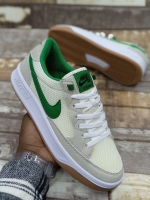 Exclusive Mens Green logo Nike SB Adversary fitted with a rubber sole for traction and comfort Sizes 40-45
