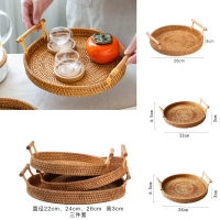 Rattan Round Serving Tray, 2 Size Hand-Woven Rattan Tray Serving Tray with Handles, Wicker Tray Basket Tray for Bread Fruit Food Coffee Breakfast Display