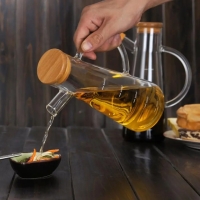 Oil Can Olive Or Vinegar Bottle Anti-Leakage, Olive Oil Dispenser Bottle, Superior Glass Oil And Vinegar Dispenser With Pouring Spouts Wooden Bottle Cap Wide Opening, Soy Sauce Storage Can  580ml