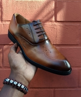 Elegant brown Leather Oxford Shoes Laced Official Boots rubber sole and a leather upper For durability, wedding shoes size 39 to 45
