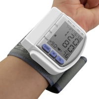 Wrist digital blood pressure machine/ BP monitor